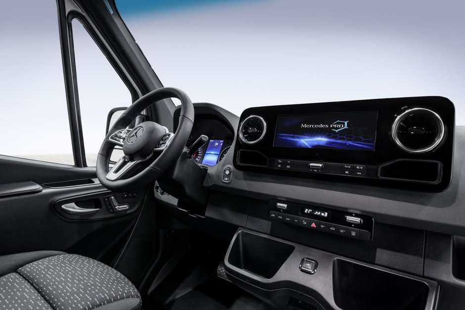 Mercedes Sprinter - Poze interior