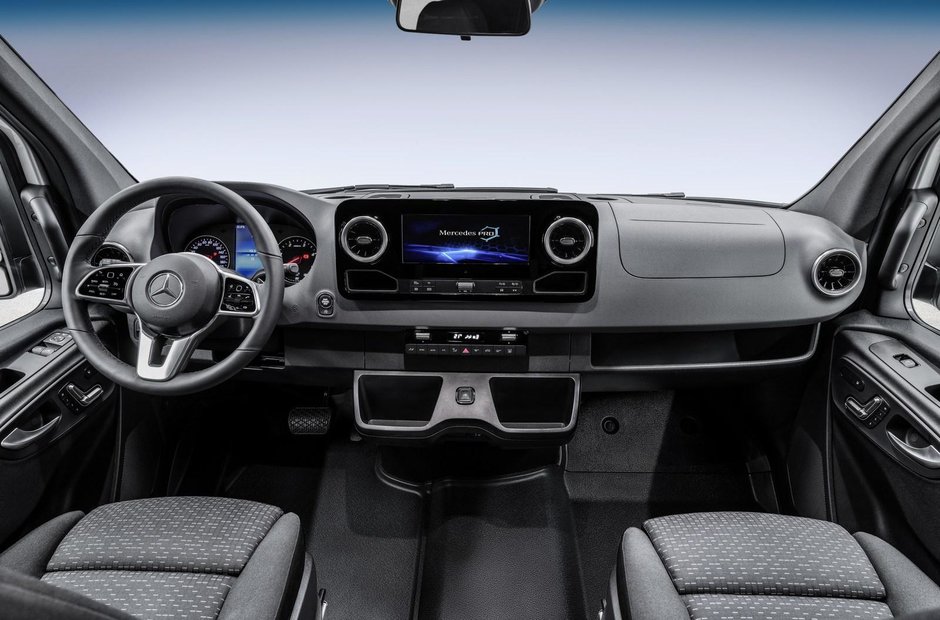 Mercedes Sprinter - Poze interior