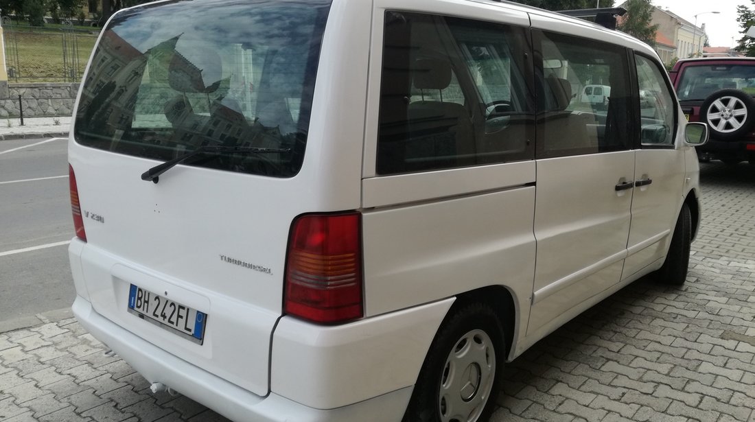 Mercedes V 230 2550 euro 1999