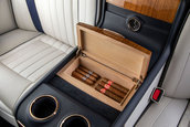 Mercedes V-Class de la OKCU Automotive