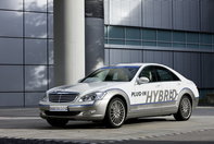 Mercedes Vision S500 Plug-in HYBRID vine la Frankfurt