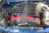 Mercedes W123 cu motor de Zonda