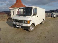 Mercedes W123 Vehicul istoric Mercedes 207 d 1987 1987