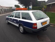 Mercedes W124 cu 2 milioane km la bord