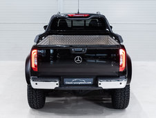 Mercedes X-Class cu sase roti