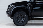 Mercedes X-Class cu sase roti