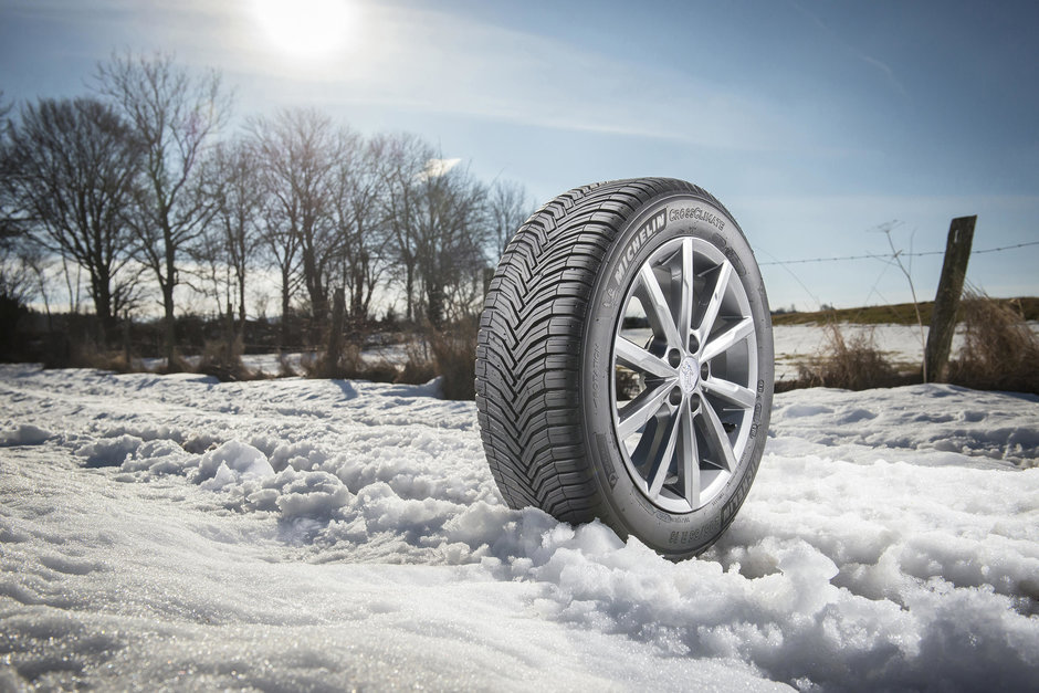 MICHELIN CrossClimate sub lupa: de ce o anvelopa de vara este si... de iarna?