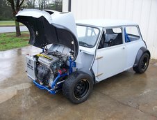 Mini 4X4 si cu motor Honda