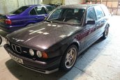 Mini-colectie de BMW-uri M5 scoasa la licitatie