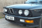 Mini-colectie de BMW-uri M5 scoasa la licitatie