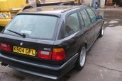 Mini-colectie de BMW-uri M5 scoasa la licitatie