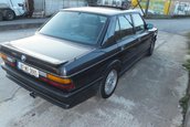 Mini-colectie de BMW-uri M5 scoasa la licitatie