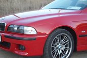 Mini-colectie de BMW-uri M5 scoasa la licitatie