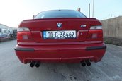 Mini-colectie de BMW-uri M5 scoasa la licitatie