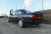Mini-colectie de BMW-uri M5 scoasa la licitatie