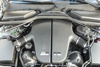 Mini-colectie de BMW-uri M5 scoasa la licitatie
