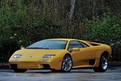 Mini-colectie de Lamborghini-uri scoasa la licitatie