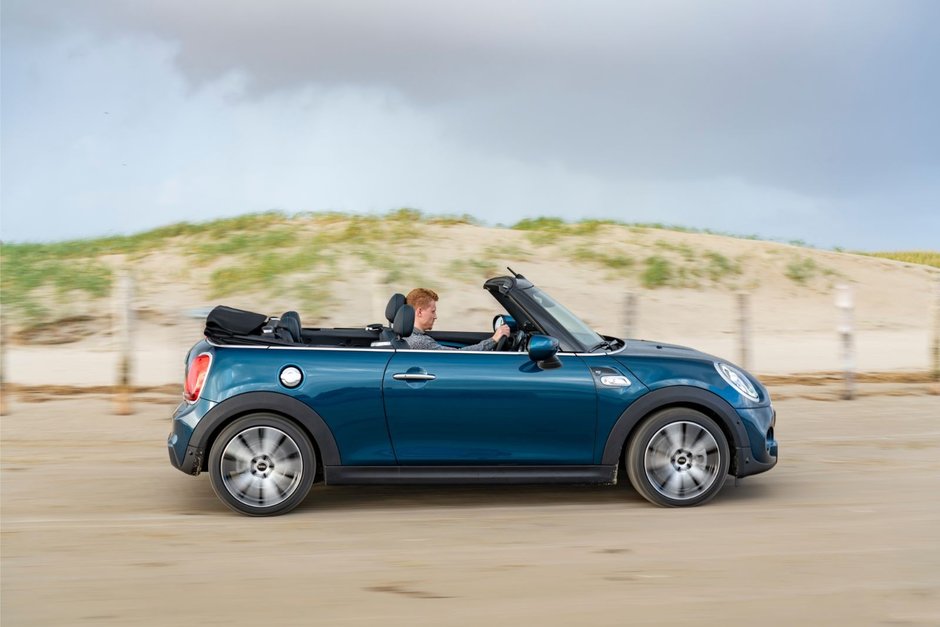 Mini Convertible Sidewalk