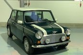 Mini Cooper cu 127 de kilometri la bord