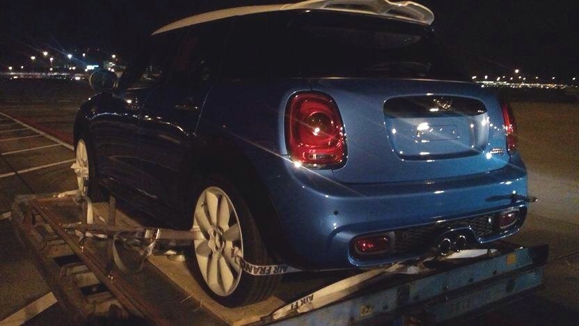Mini Cooper in 5 usi