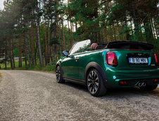 MINI Cooper S Cabriolet