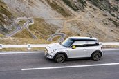 MINI Cooper SE pe Transfagarasan