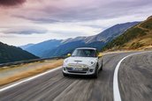 MINI Cooper SE pe Transfagarasan