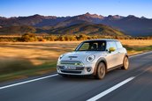 MINI Cooper SE pe Transfagarasan