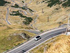 MINI Cooper SE pe Transfagarasan