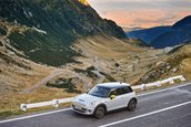 MINI Cooper SE pe Transfagarasan