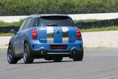 MINI Countryman S by Romeo Ferraris