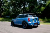 MINI Countryman S by Romeo Ferraris