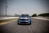 MINI Countryman S by Romeo Ferraris