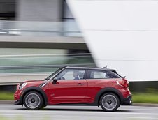 MINI Countryman si MINI Paceman