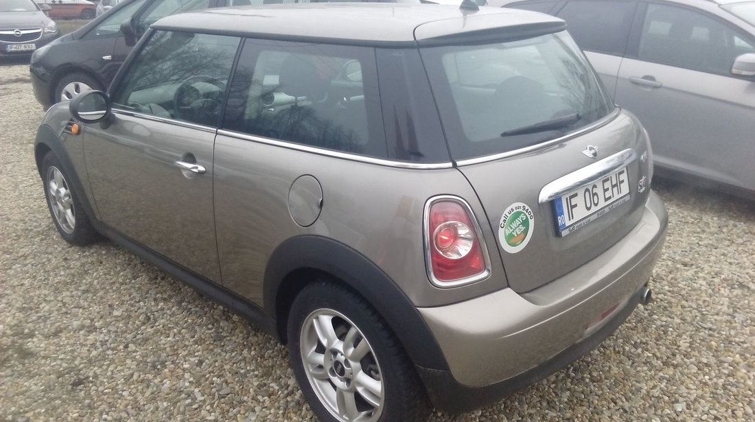 Mini ONE 2012