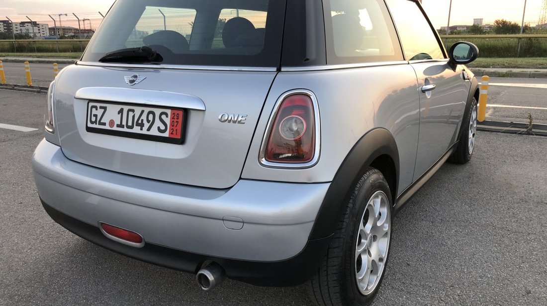 Mini ONE MINI COOPER / ONE FACELIFT 2009 1.4 Benzina/Parbriz incalzit/START-STOP/Scaune incalzite/Stopuri+semnale albe…RECENT ADUS DIN GERMANIA! 2009