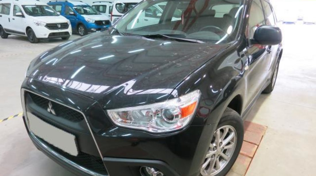 Mitsubishi ASX 1.8 DI-D 150 CP M/T 2WD Invite 2012