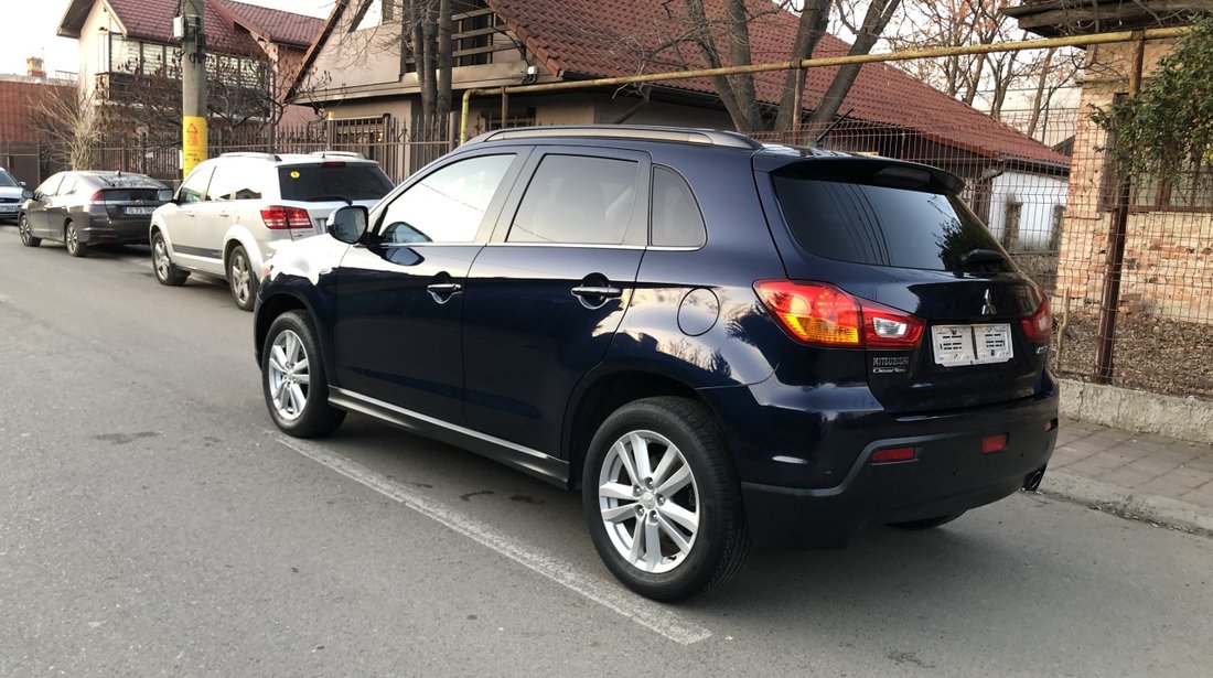 Mitsubishi ASX DISTRIBUTIE PE LANT 2012