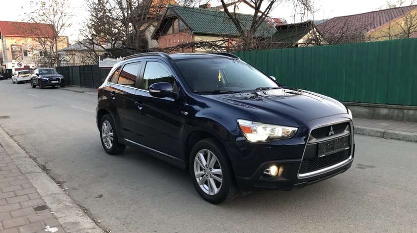 Mitsubishi ASX DISTRIBUTIE PE LANT 2012