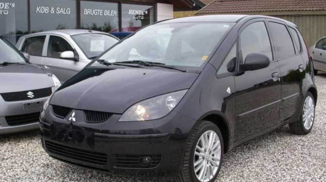 Mitsubishi Colt 1.1 2010