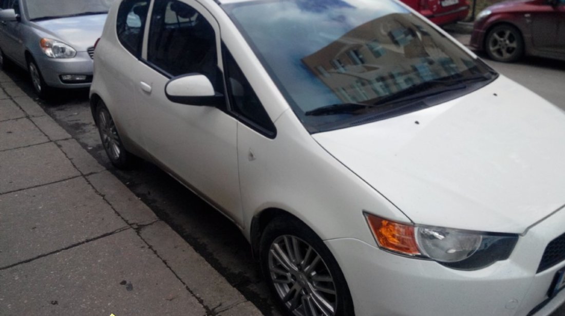 Mitsubishi Colt 1300 2011