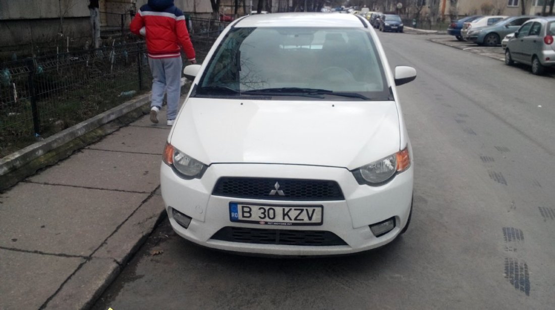 Mitsubishi Colt 1300 2011