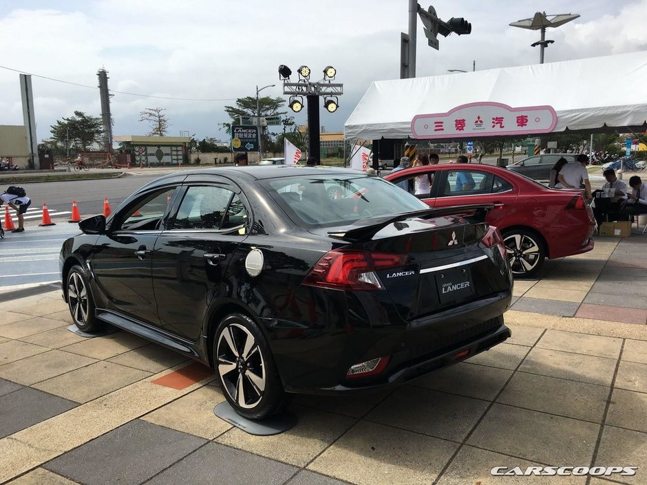 Mitsubishi Grand Lancer