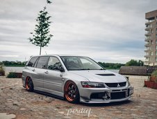 Mitsubishi Lancer Evolution IX Wagon GT-A