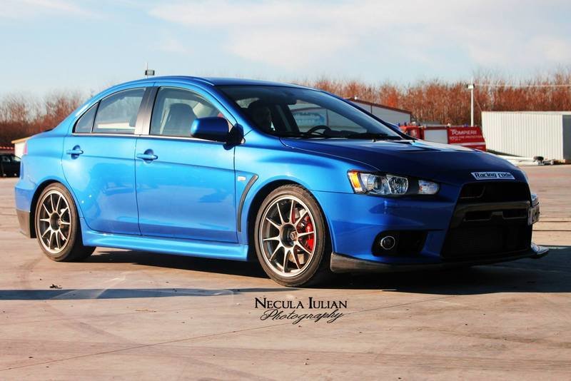 Mitsubishi Lancer Evolution X RACEVOLUTION 400