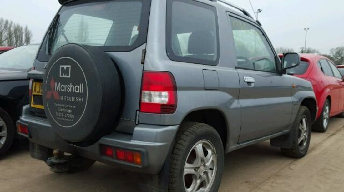 Mitsubishi Pajero 1.8 2004