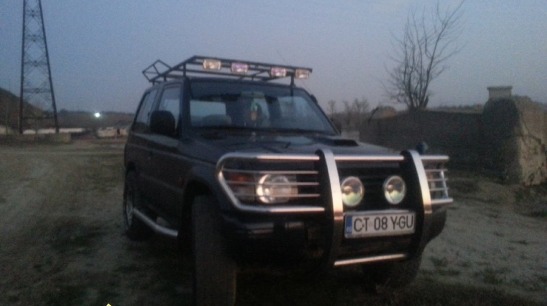 Mitsubishi Pajero 2500