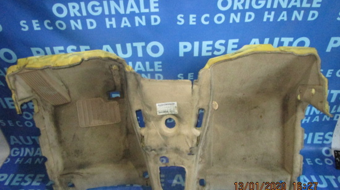 Mocheta interior BMW E83 X3 2009 (fata)