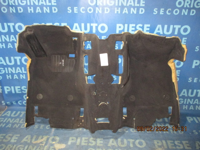 Mocheta interior BMW F11 2013; 7240925 (fata)
