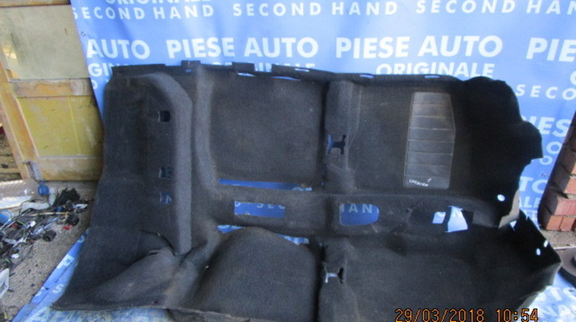 Mocheta interior Seat Cordoba  (fata); sedan